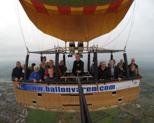Luchtballonvlucht vanaf Apeldoorn naar Wijhe